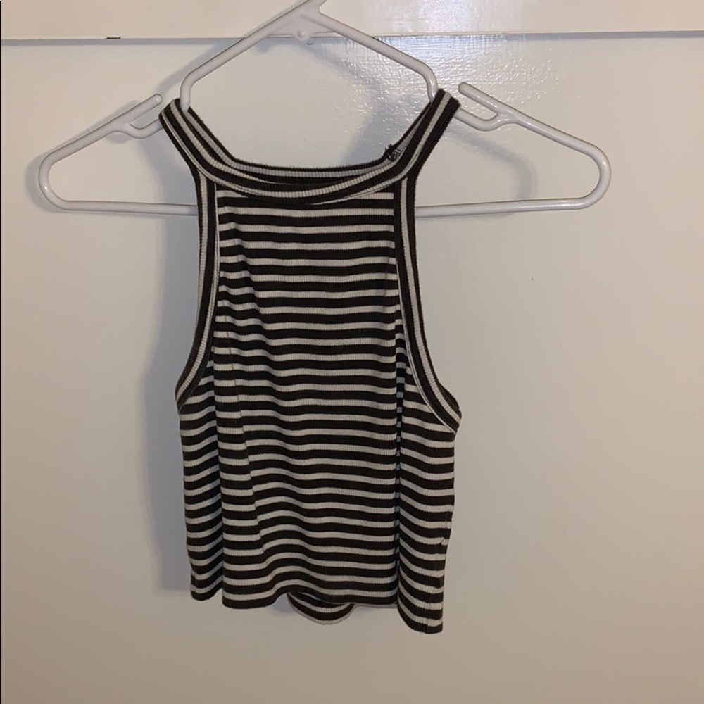Cropped Billabong Sweater Tank